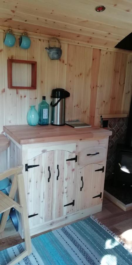 Sapphire Forest Garden Shepherd'S Hut Чёч Стретон Экстерьер фото