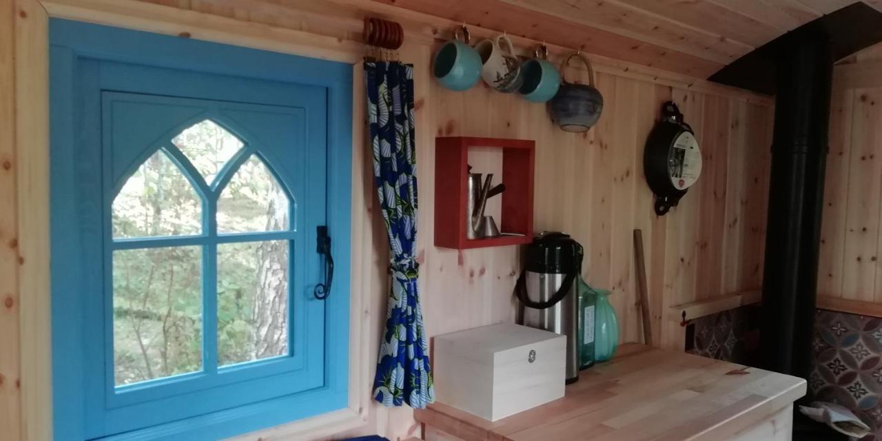 Sapphire Forest Garden Shepherd'S Hut Чёч Стретон Экстерьер фото